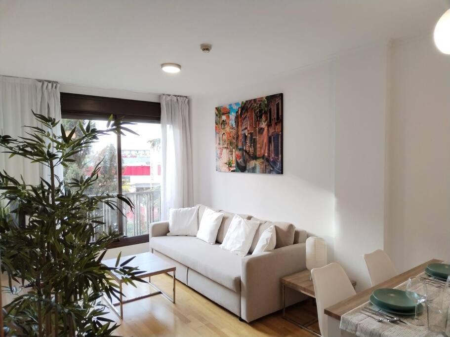 Apartamento Amplio, Luminoso Y Confortable Cc Μαδρίτη Εξωτερικό φωτογραφία