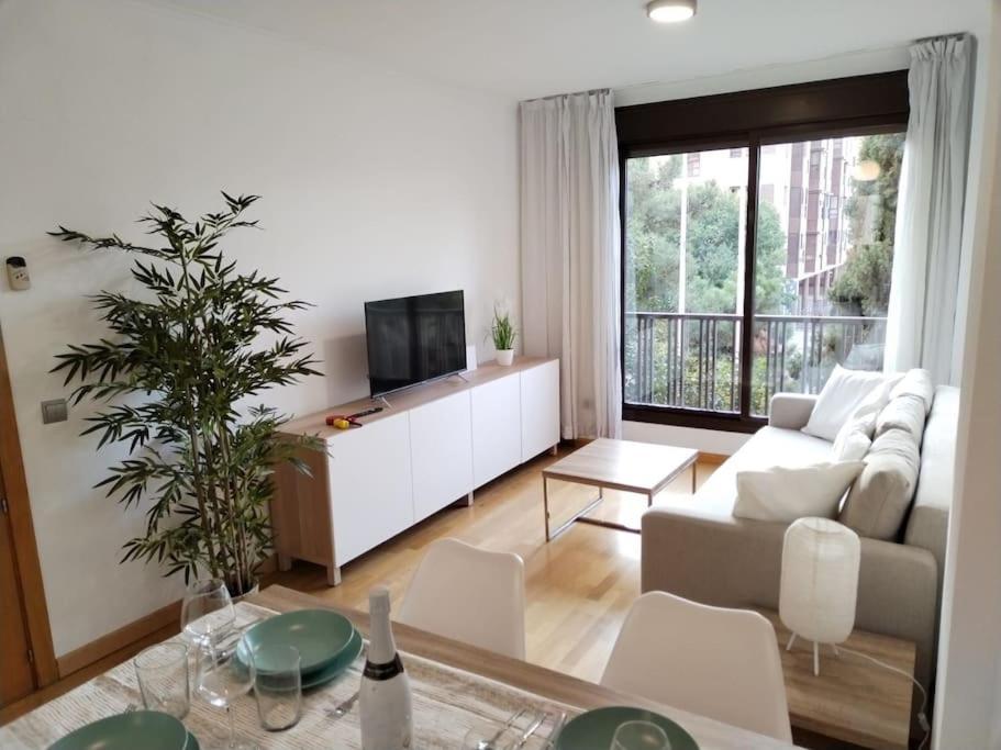 Apartamento Amplio, Luminoso Y Confortable Cc Μαδρίτη Εξωτερικό φωτογραφία